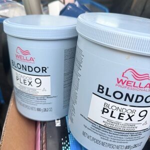 Wella Blondor Plex 9 Powder Lightener - Light Gray Containers with Pink Logo